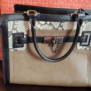 Handbag